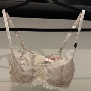 NWT Victoria's Secret Champagne Gold Shimmer Lace Unlined Balconette Bra.